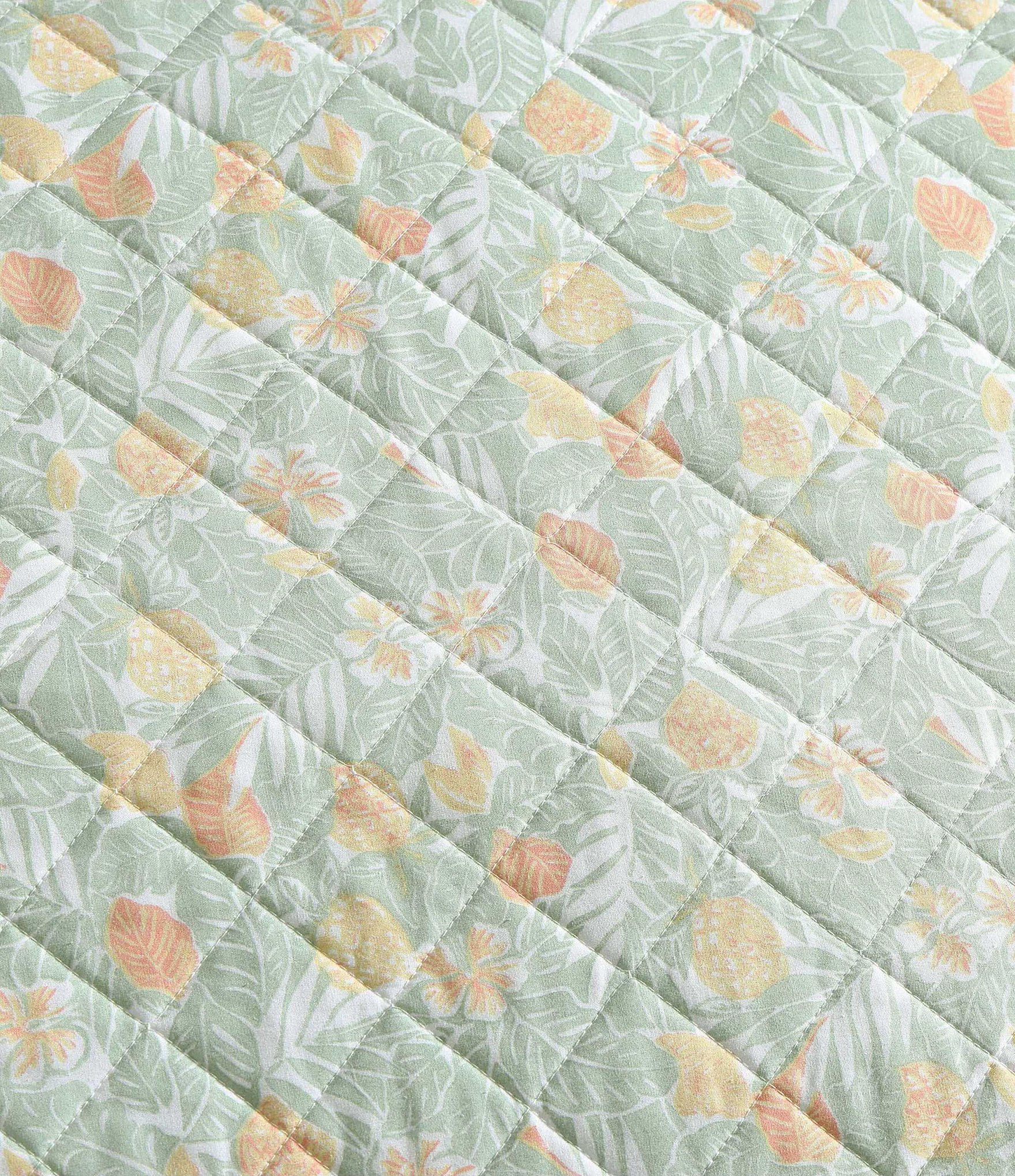 Tommy Bahama Pineapple Bloom Cotton Reversible Quilt Mini Set