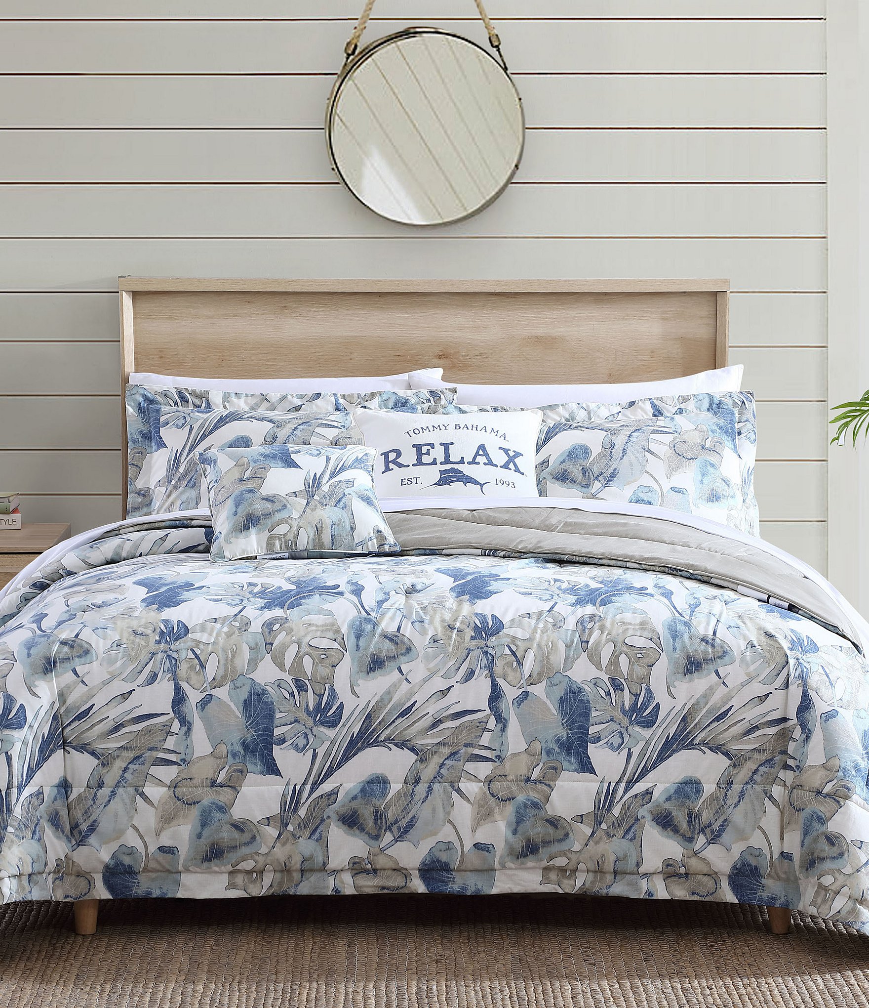 Tommy Bahama Raw Coast Bright Reversible Comforter & Sham Bonus Set