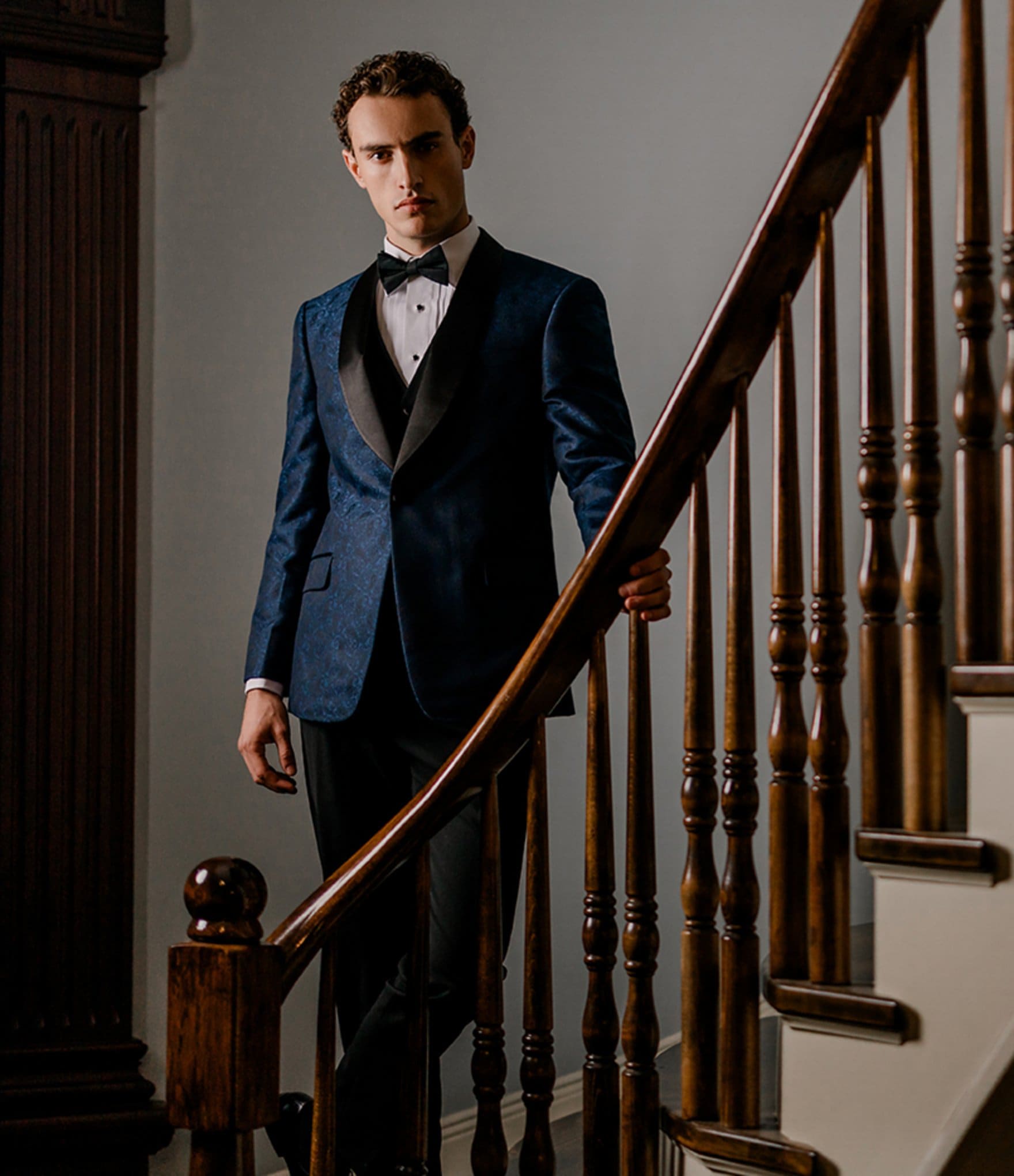 Tre Vero Modern Fit Paisley Jacquard Pattern Suit Jacket