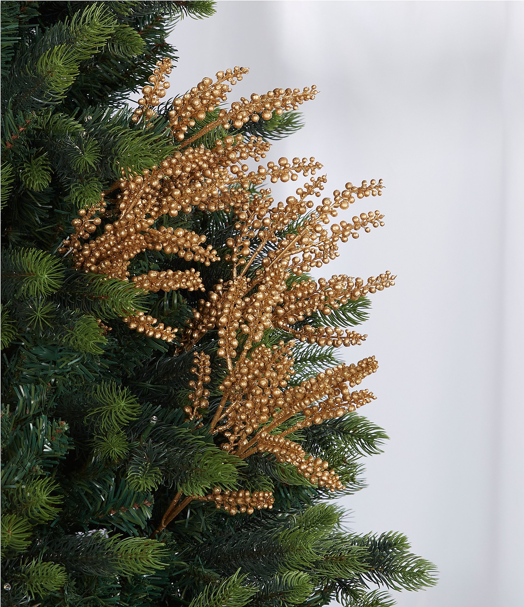 Trimsetter Highland Holiday Collection 6 ft Pearl Beaded Tree