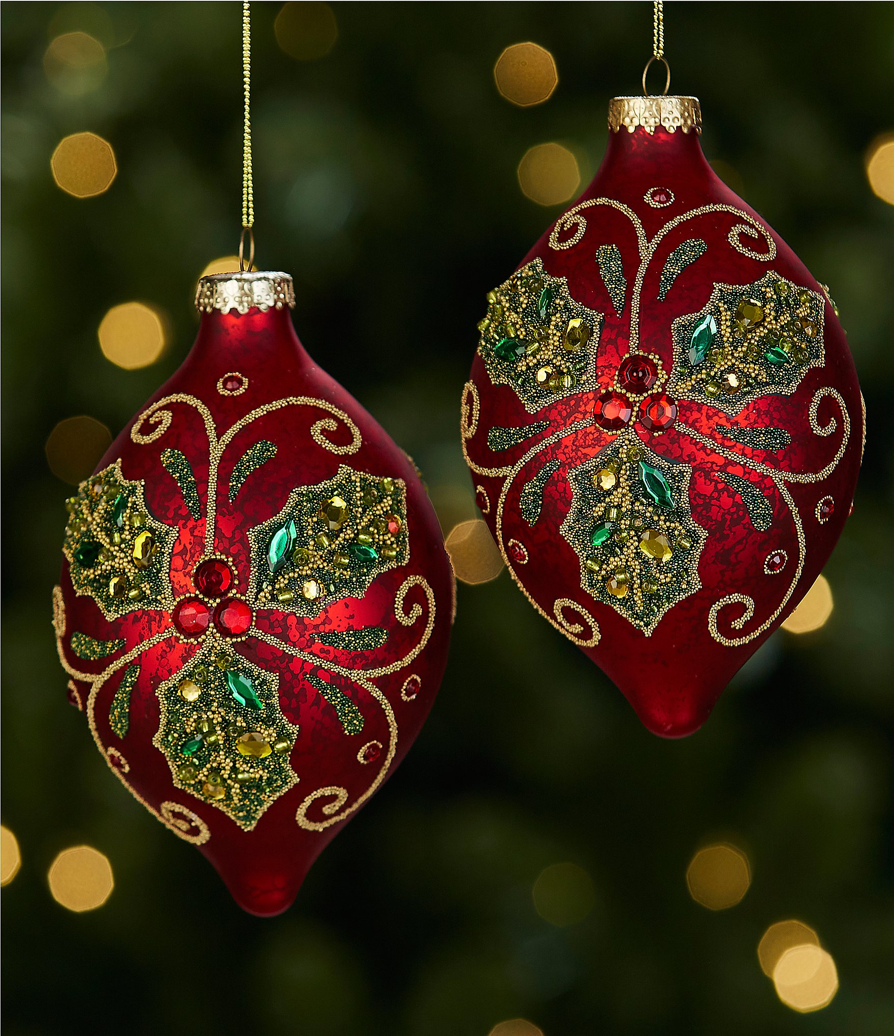 Trimsetter Highland Holiday Collection Holly Leaf Berry Teardrop