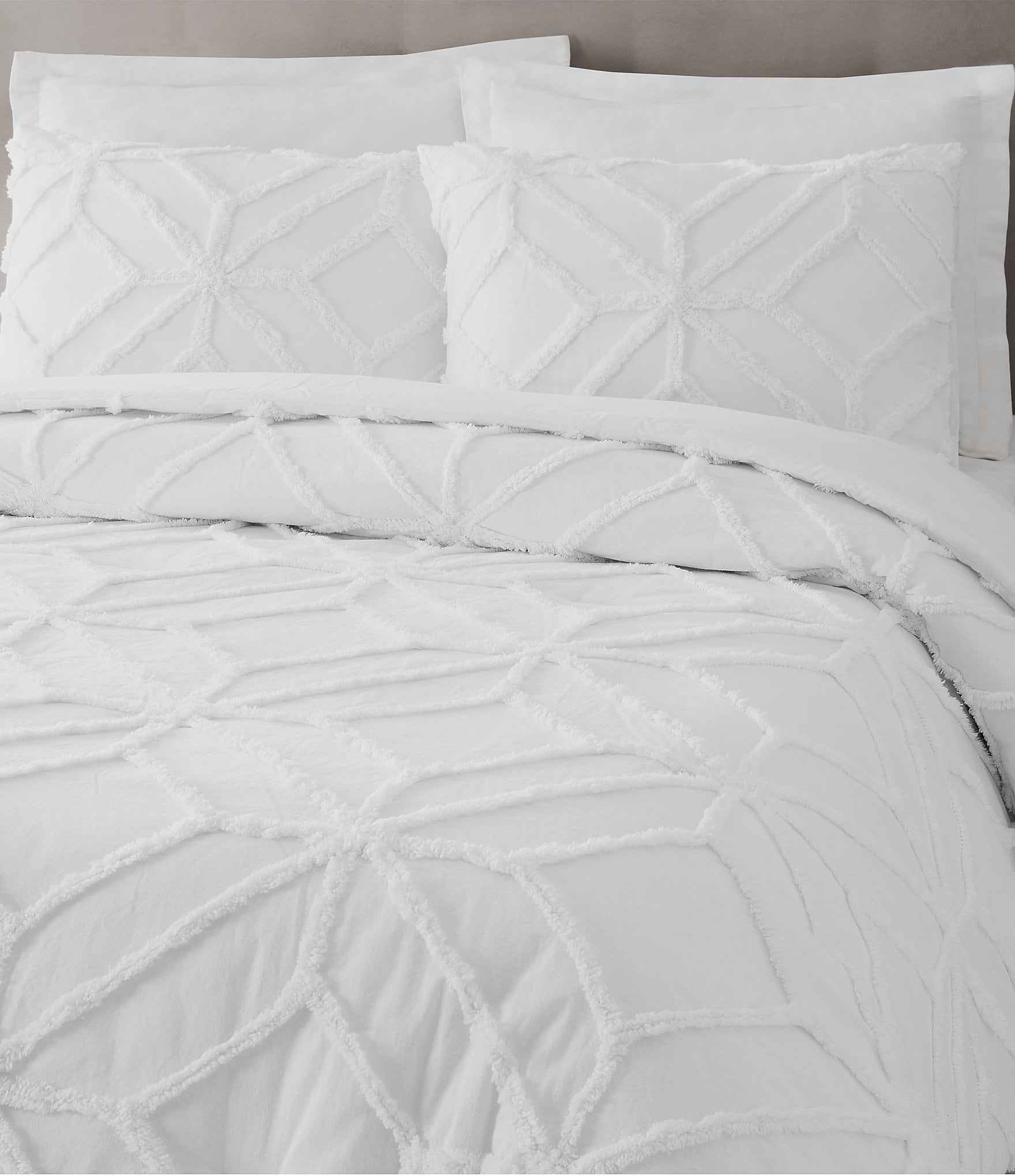 Trina Turk Trellis Tufted Comforter Mini Set