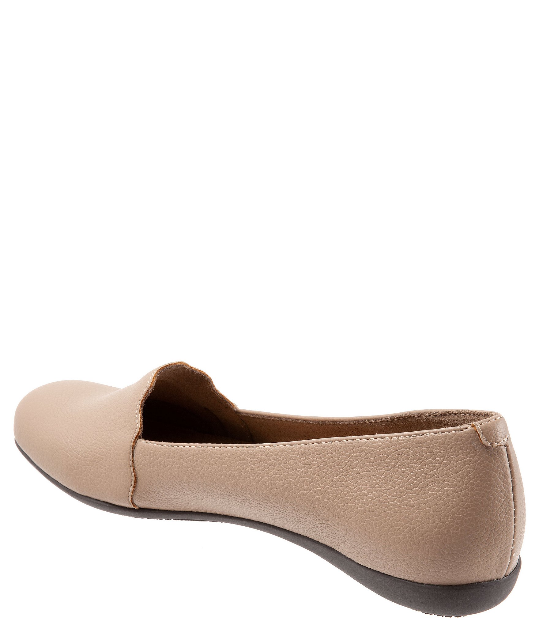Trotters Sage Scalloped Trim Loafers