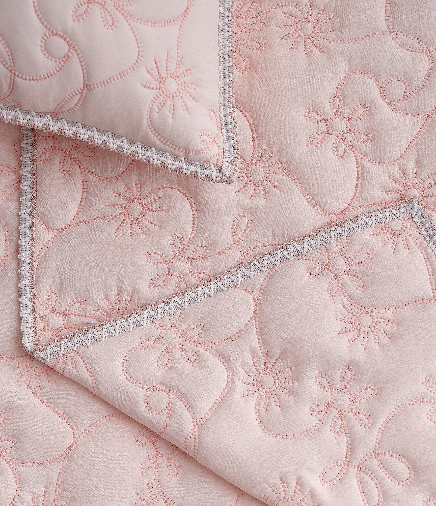 UGG Botanic Inspired Pattern Quilt Mini Set