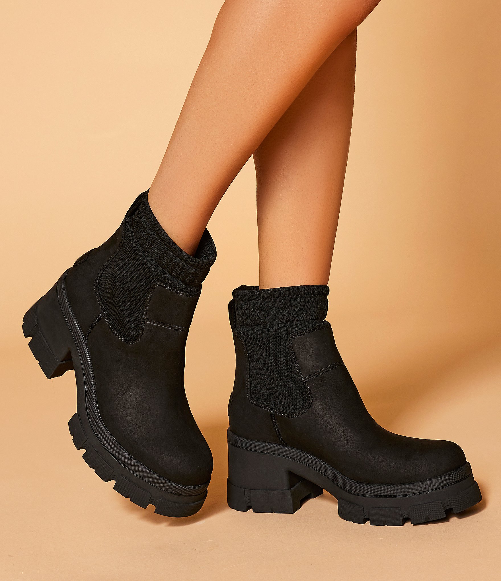 UGG Brooklyn Waterproof Leather Platform Lug Sole Chelsea Booties