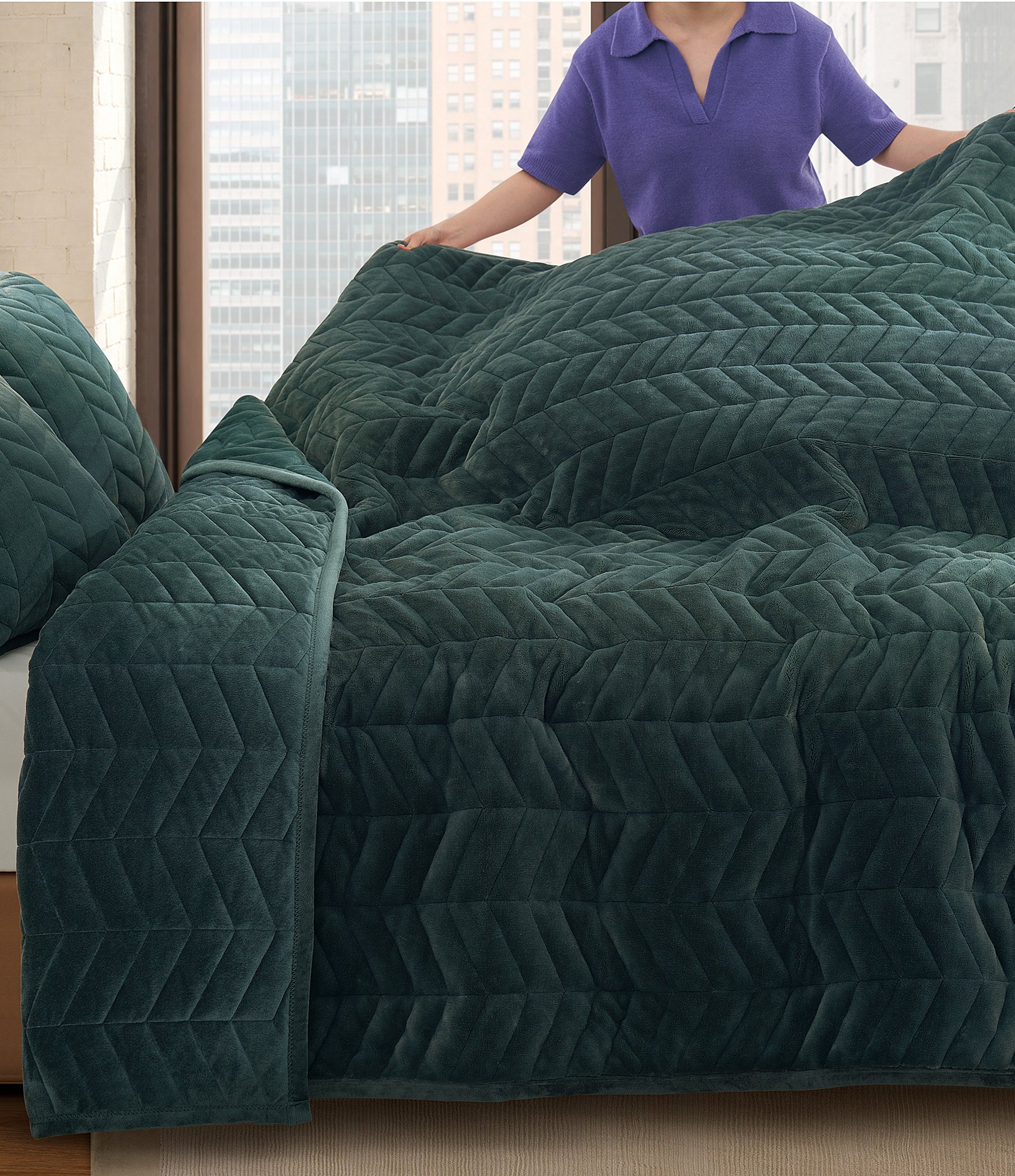 UGG® Coco Quilt Mini Set