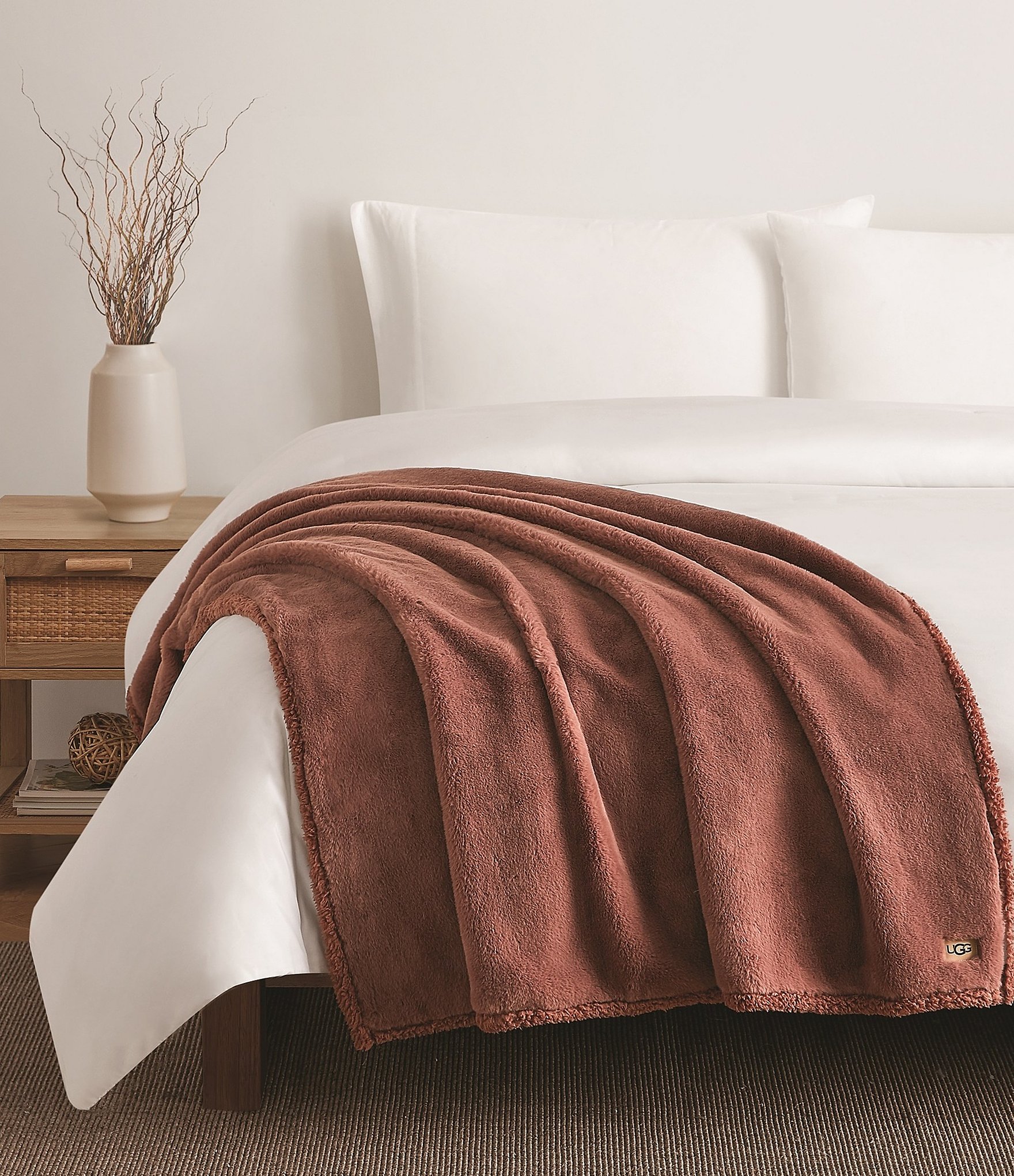 UGG Cynthia Faux Fur Throw Blanket