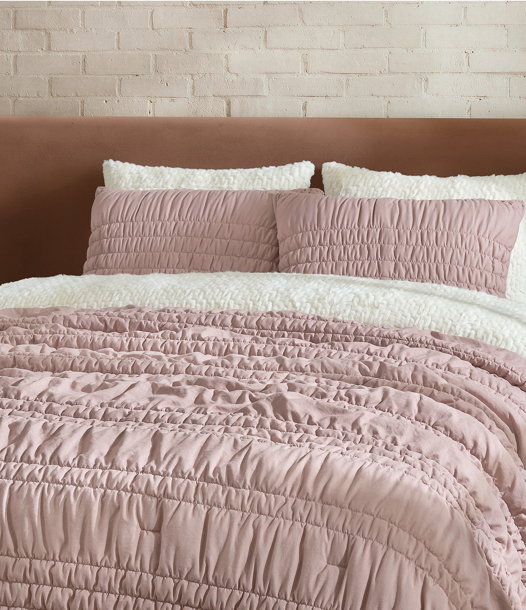 UGG Devon Tide Ruched Quilt Mini Set