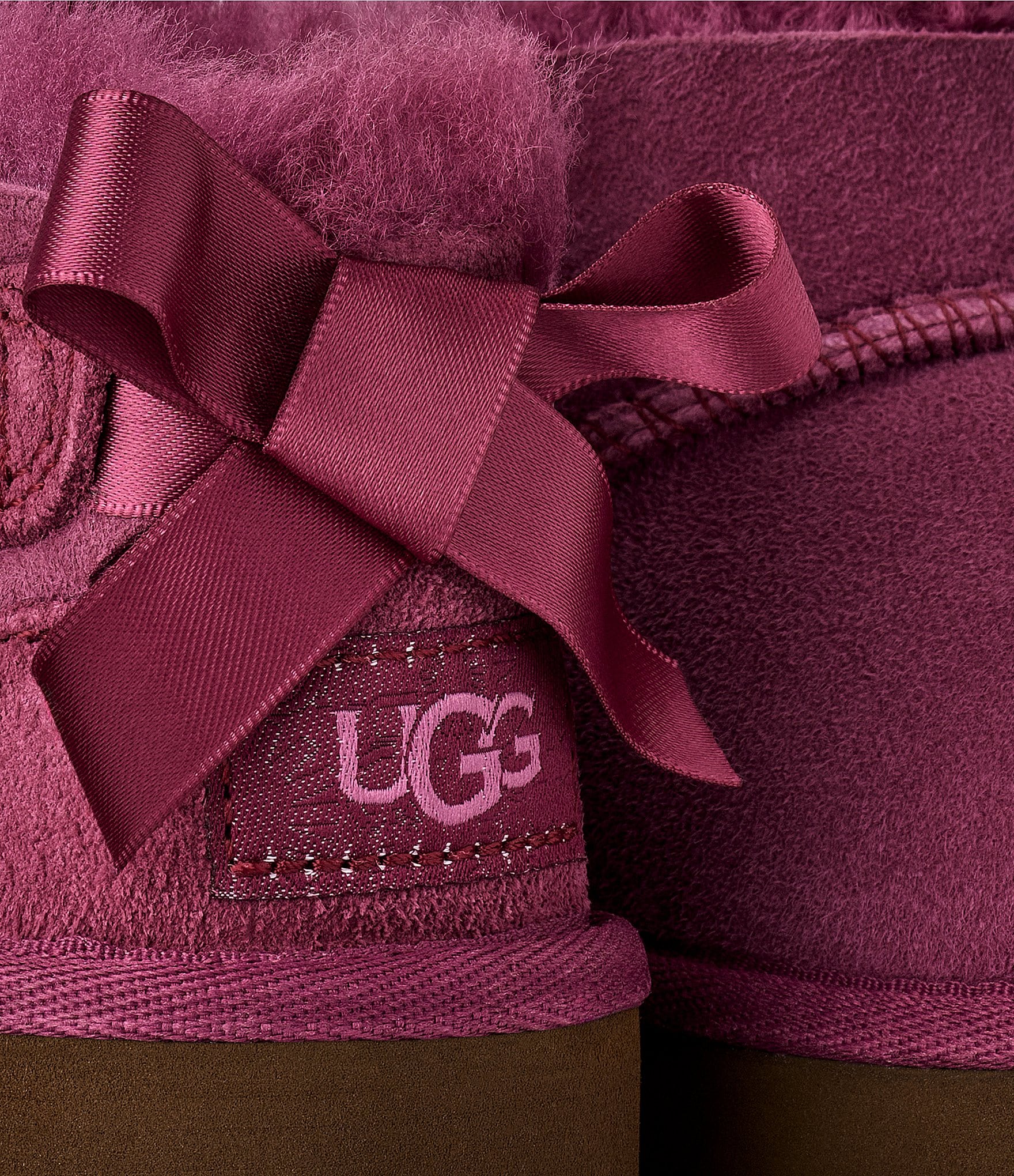 UGG Girls' Ultra Mini Bailey Bow Boots (Infant)