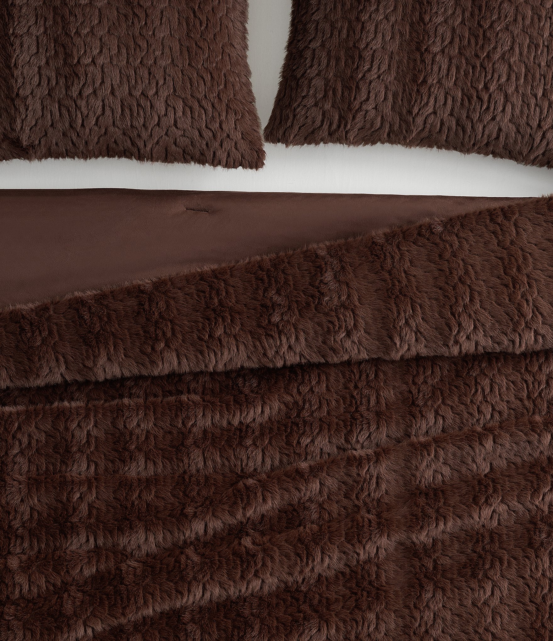 UGG Lida Textured Faux Fur Comforter Mini Set