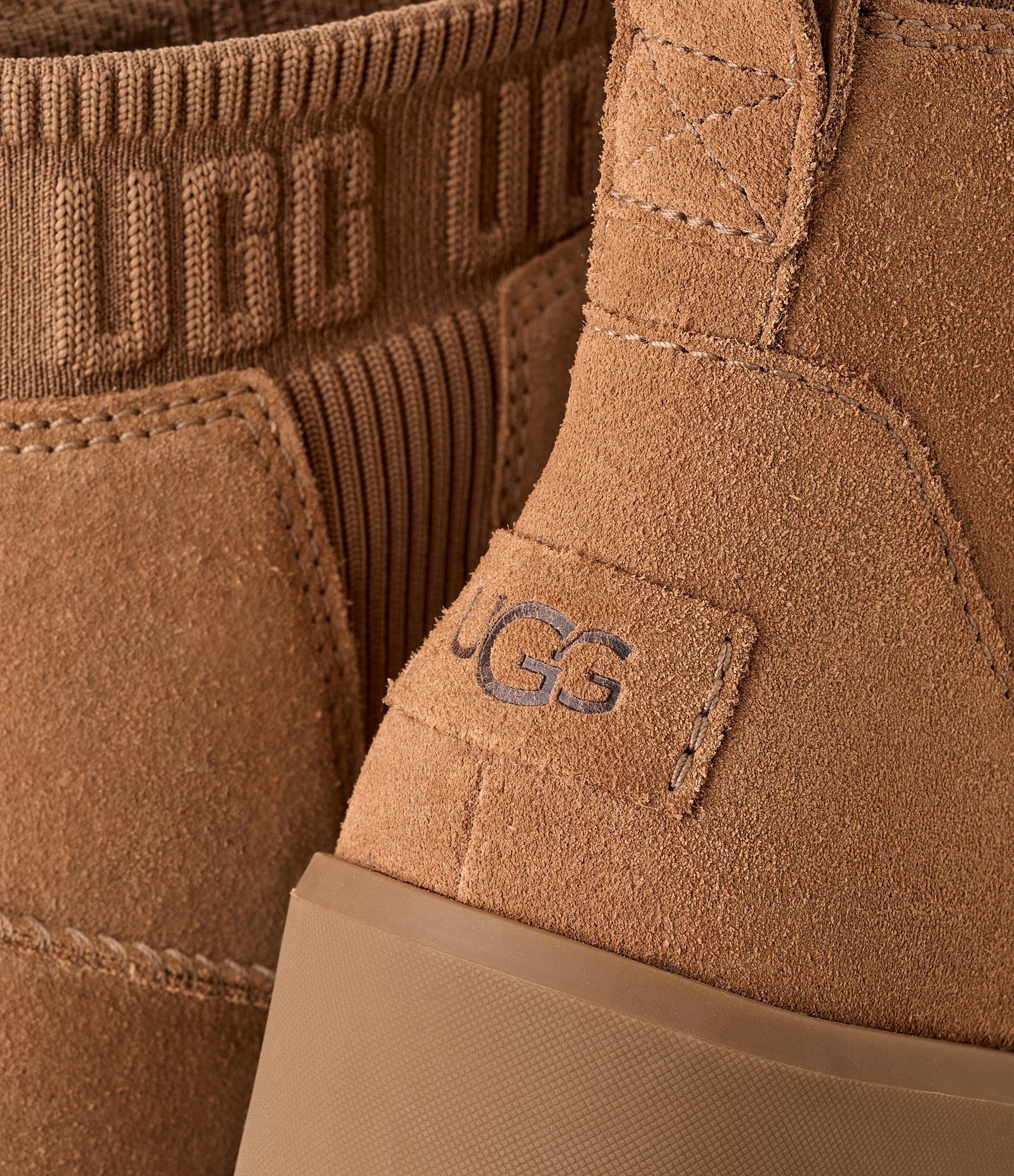 UGG Moxy Suede Platform Block Heel Chelsea Booties