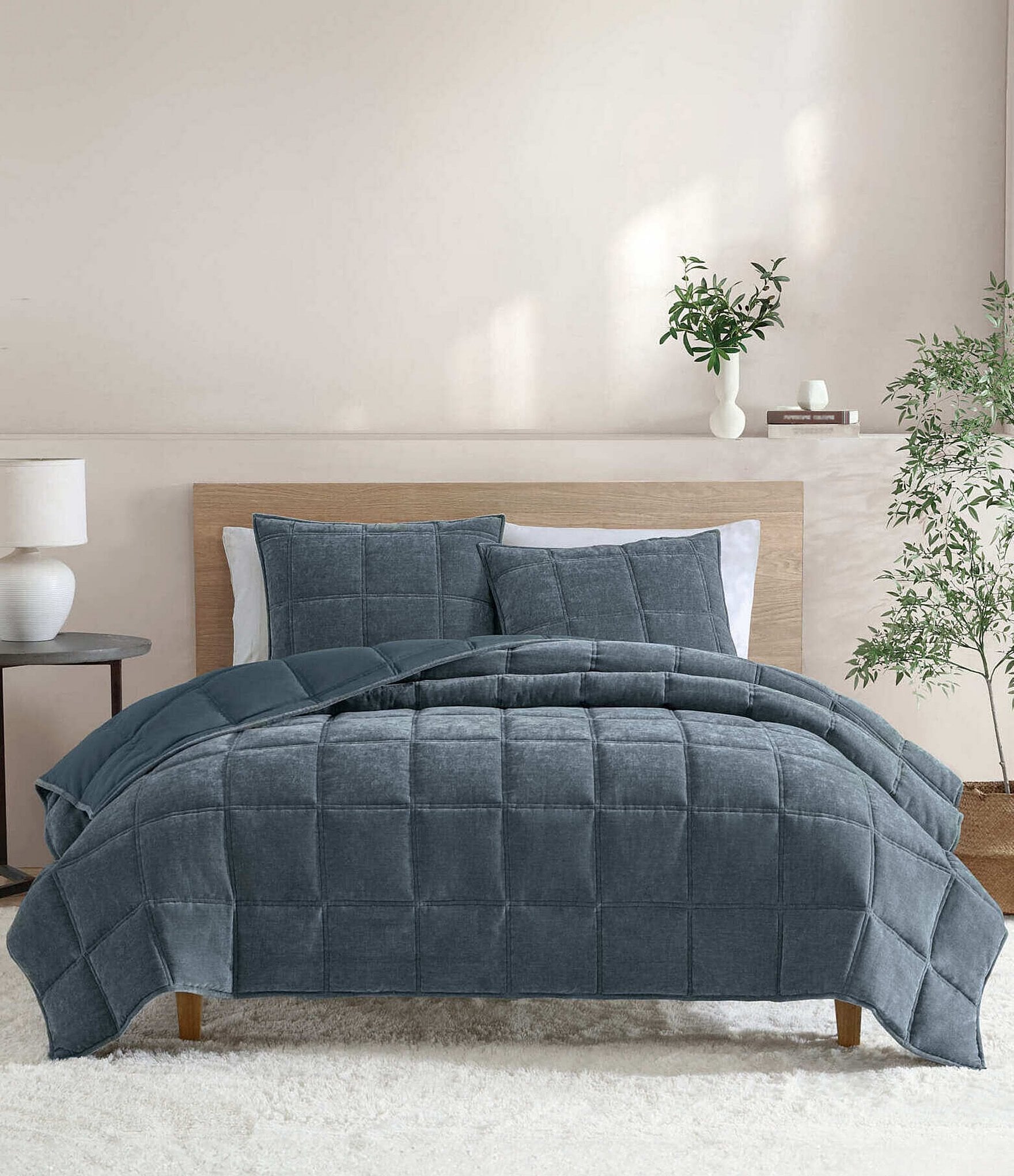 UGG high quality Comforter Set