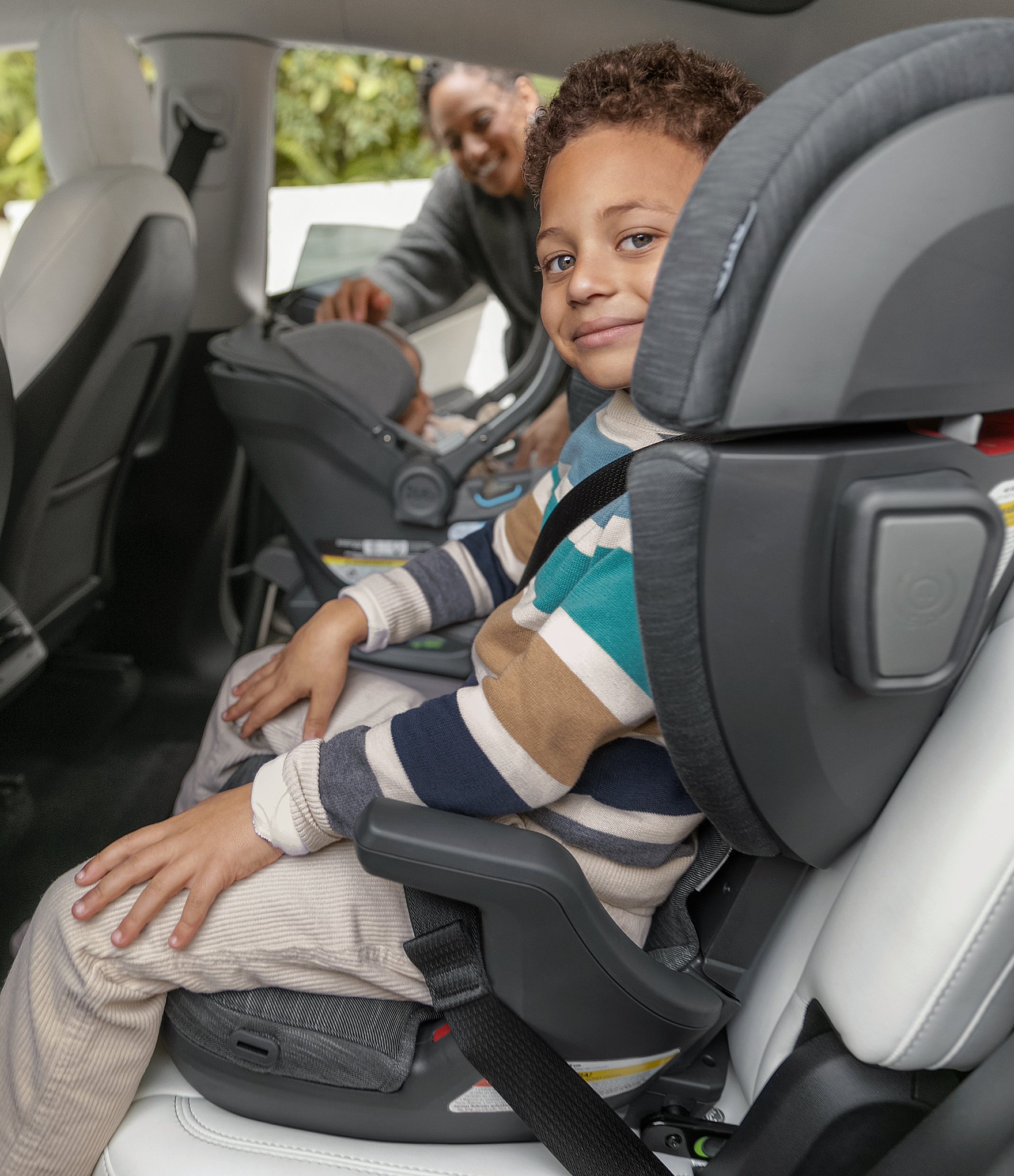 Uppababy ALTA V2 Booster Car Seat