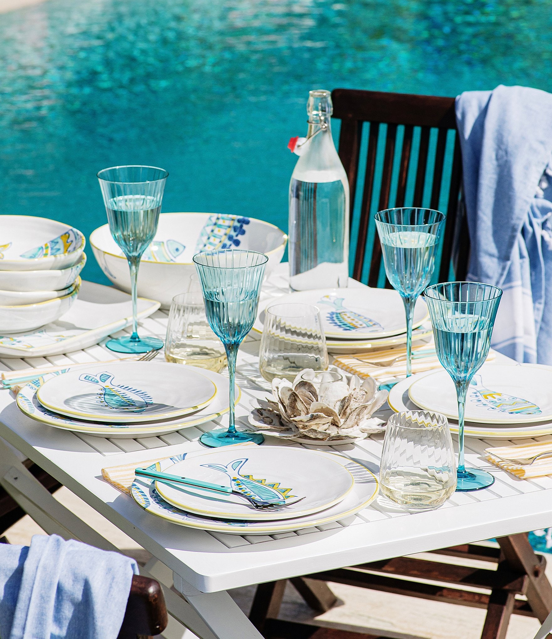 VIETRI Elba's Fish Collection Lined Fin Salad Plate