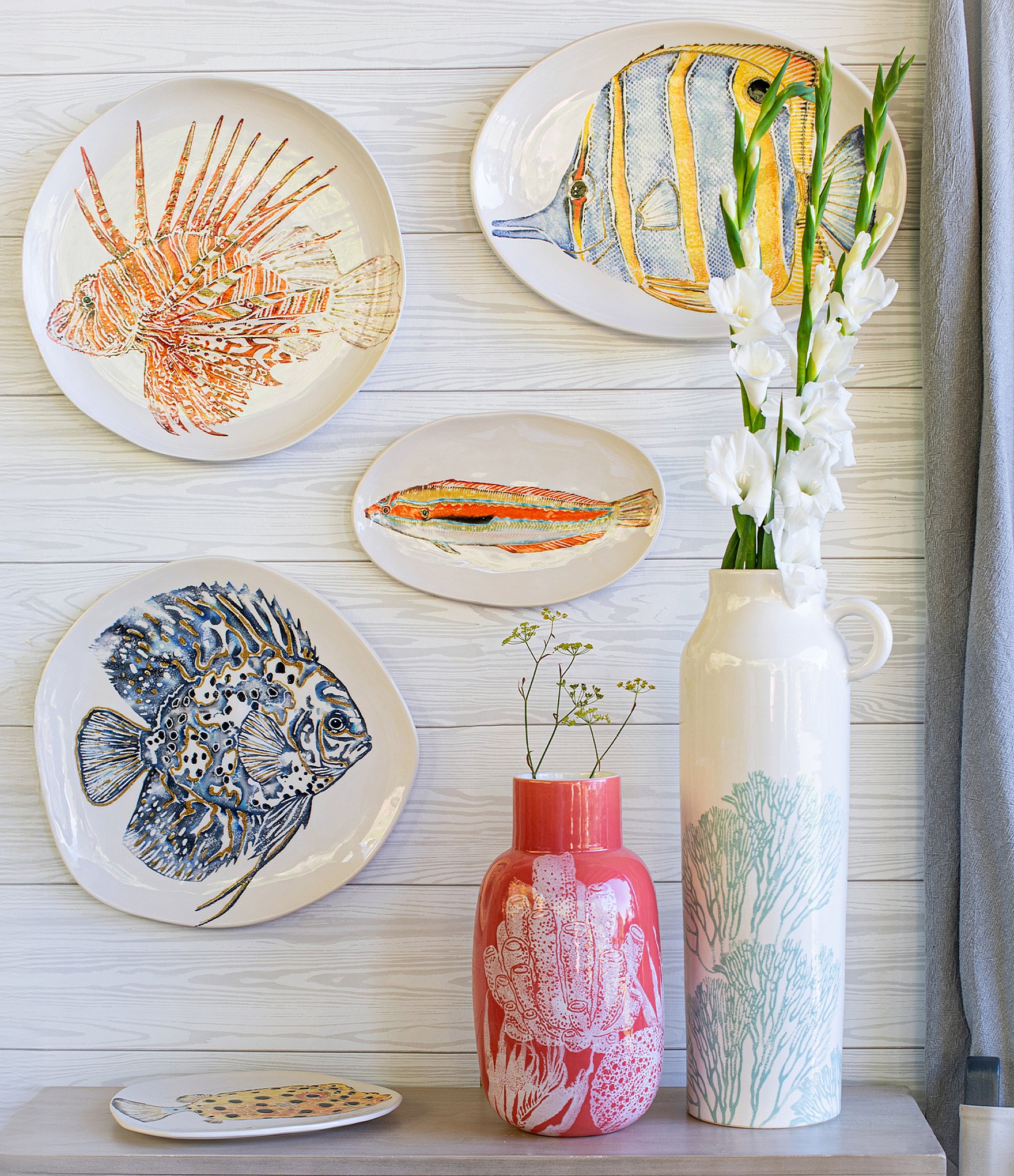 VIETRI Reef Collection Round Platter