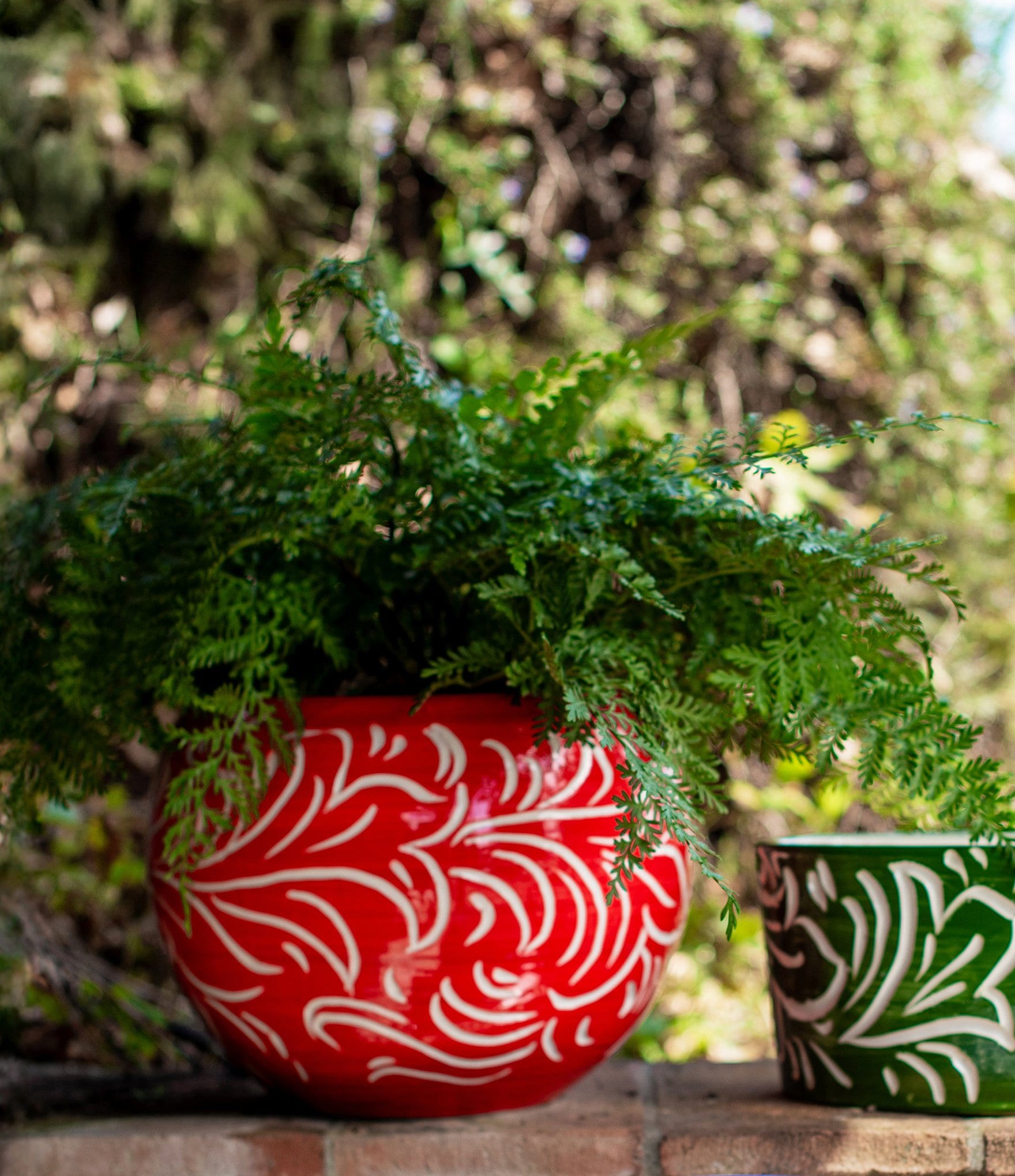VIETRI Rustic Garden Collection Red Scroll Cachepot