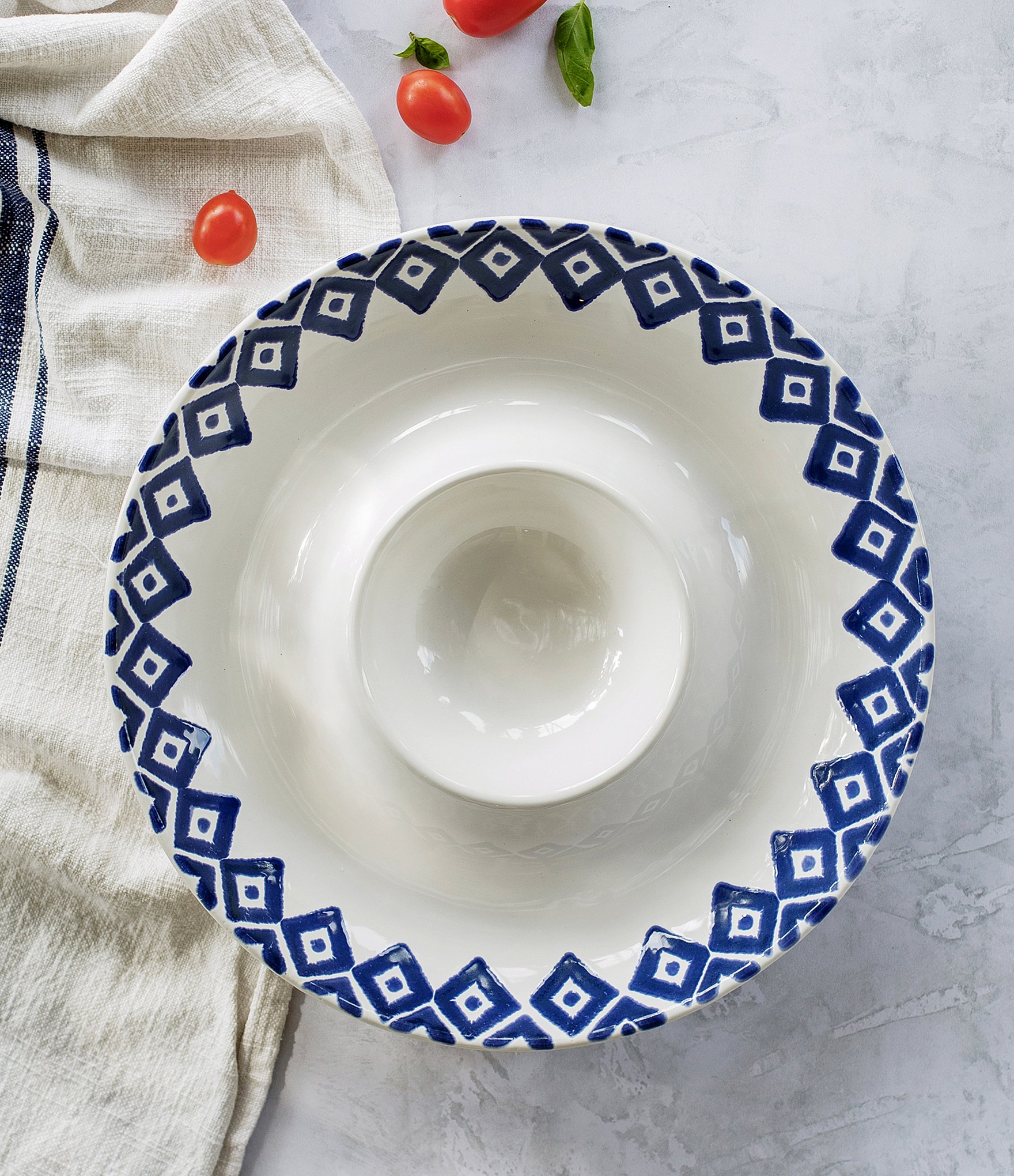 VIETRI Santorini Collection Diamonds Chip & Dip Server