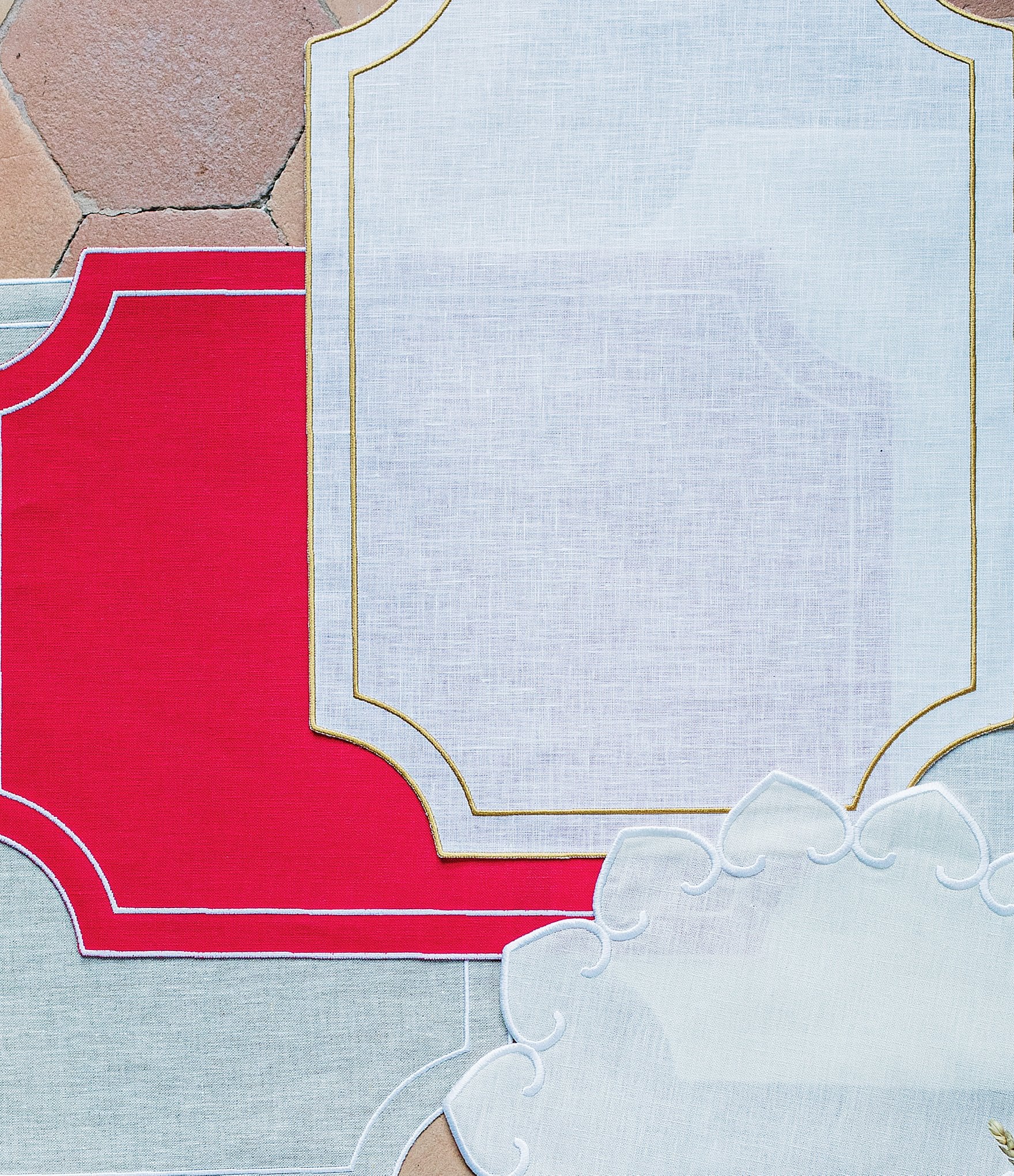 VIETRI Tessuti Rectangular Placemats with Stitching, Set of 4