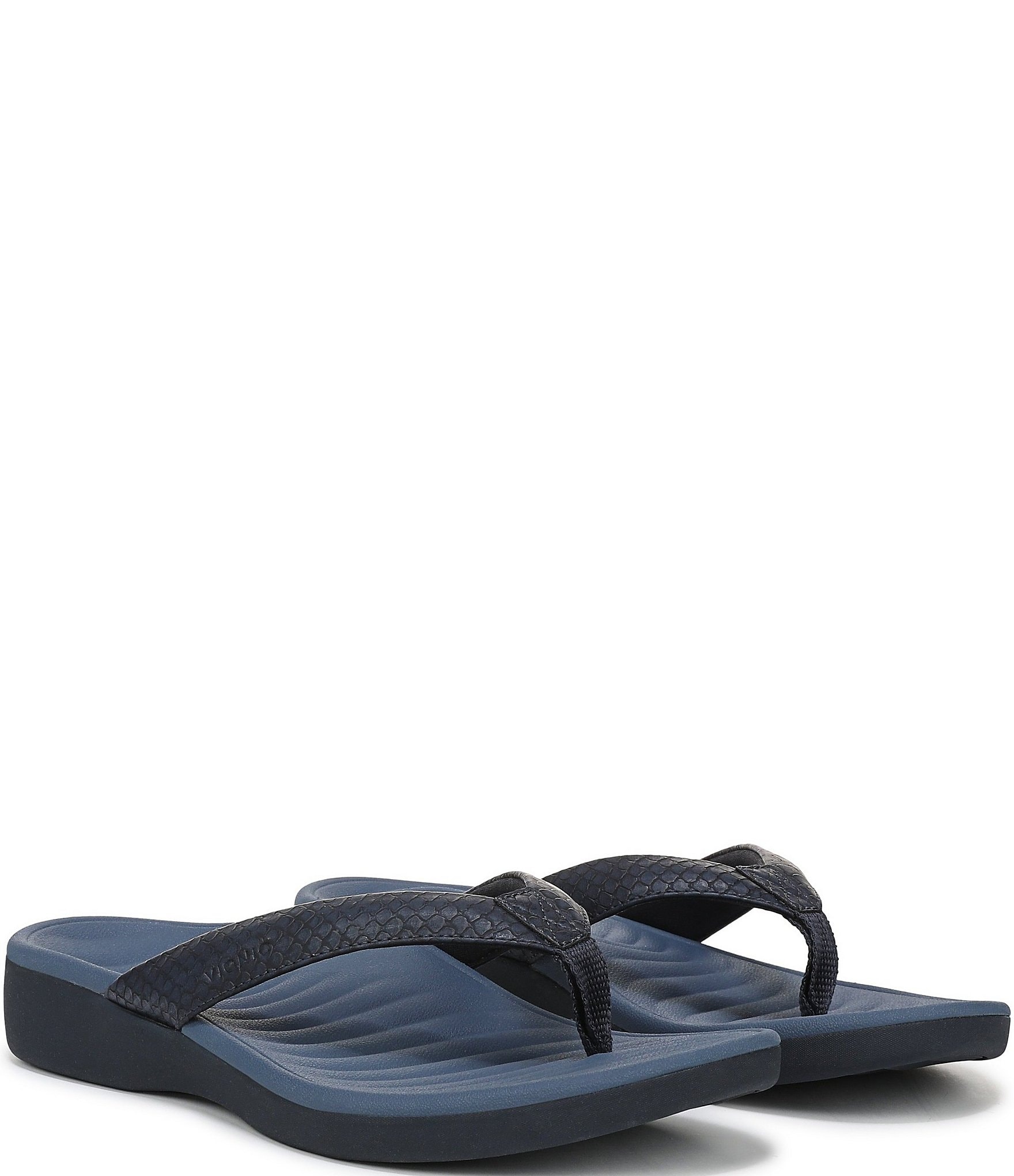Vionic Tomales Embossed Thong Sandals