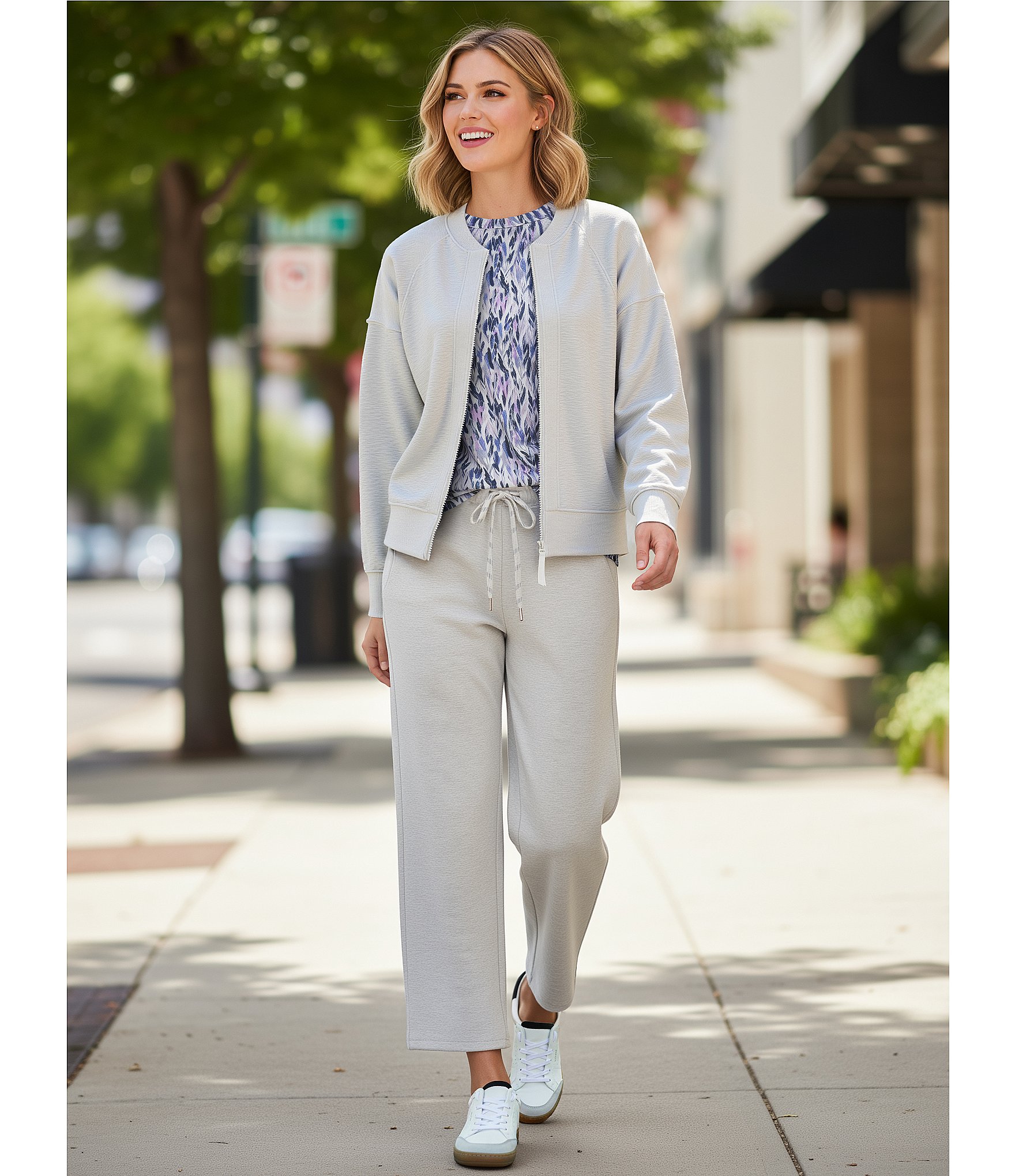 Westbound Printed Crew neck 3/4 Sleeve Pleated Side Tuck Hem Top