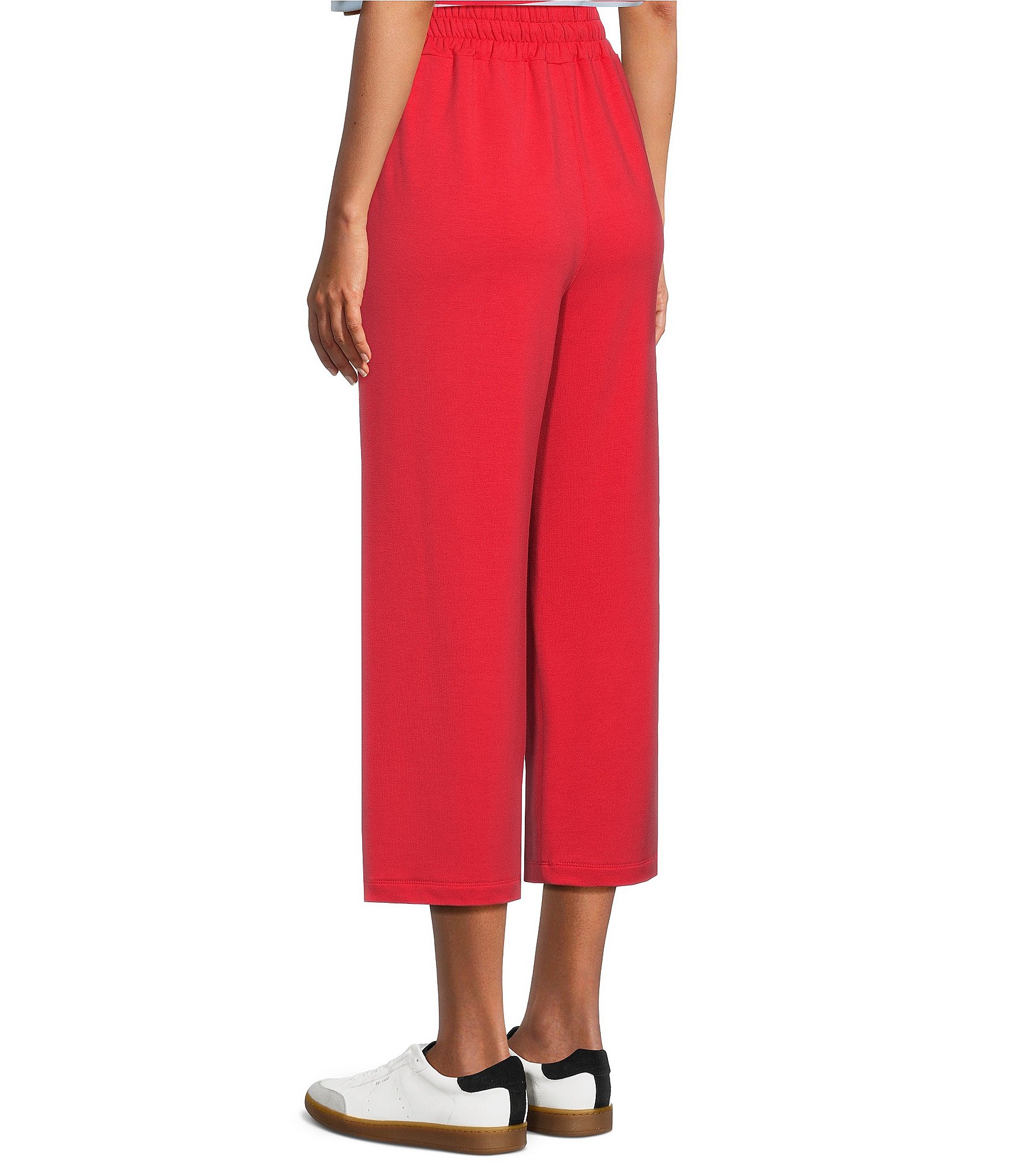 Westbound Pullon Pleated Capri Pants