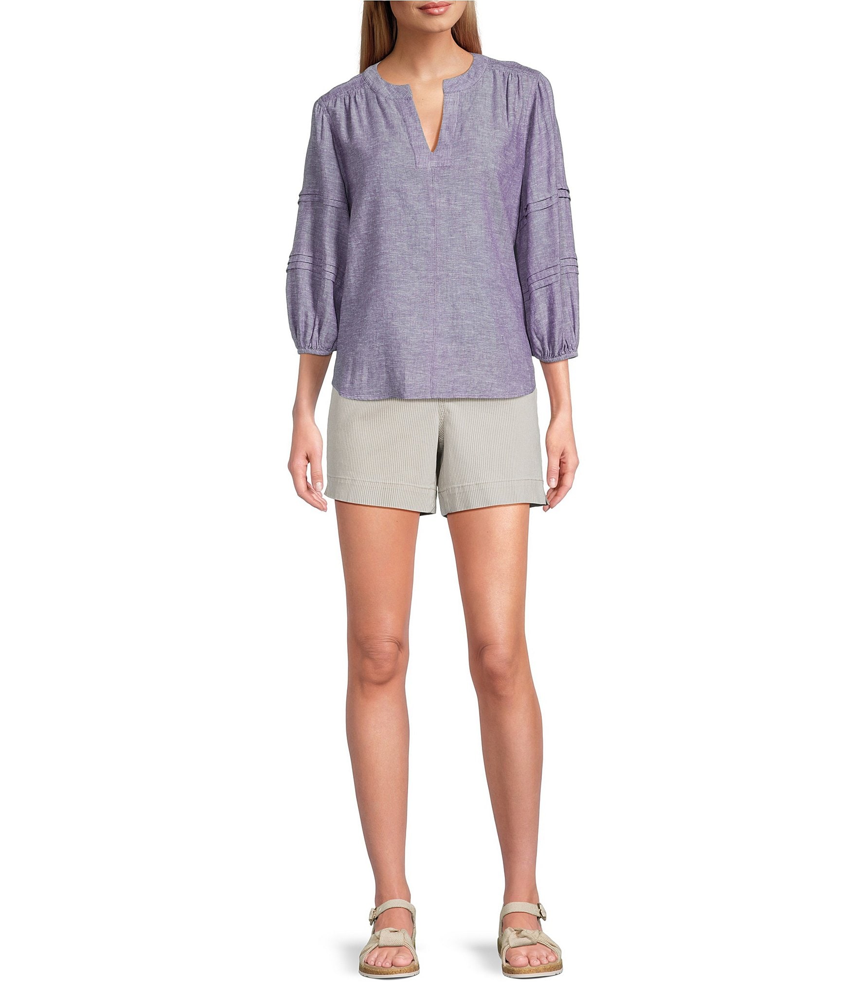 Westbound Solid 3/4 Sleeve V-Neck Top