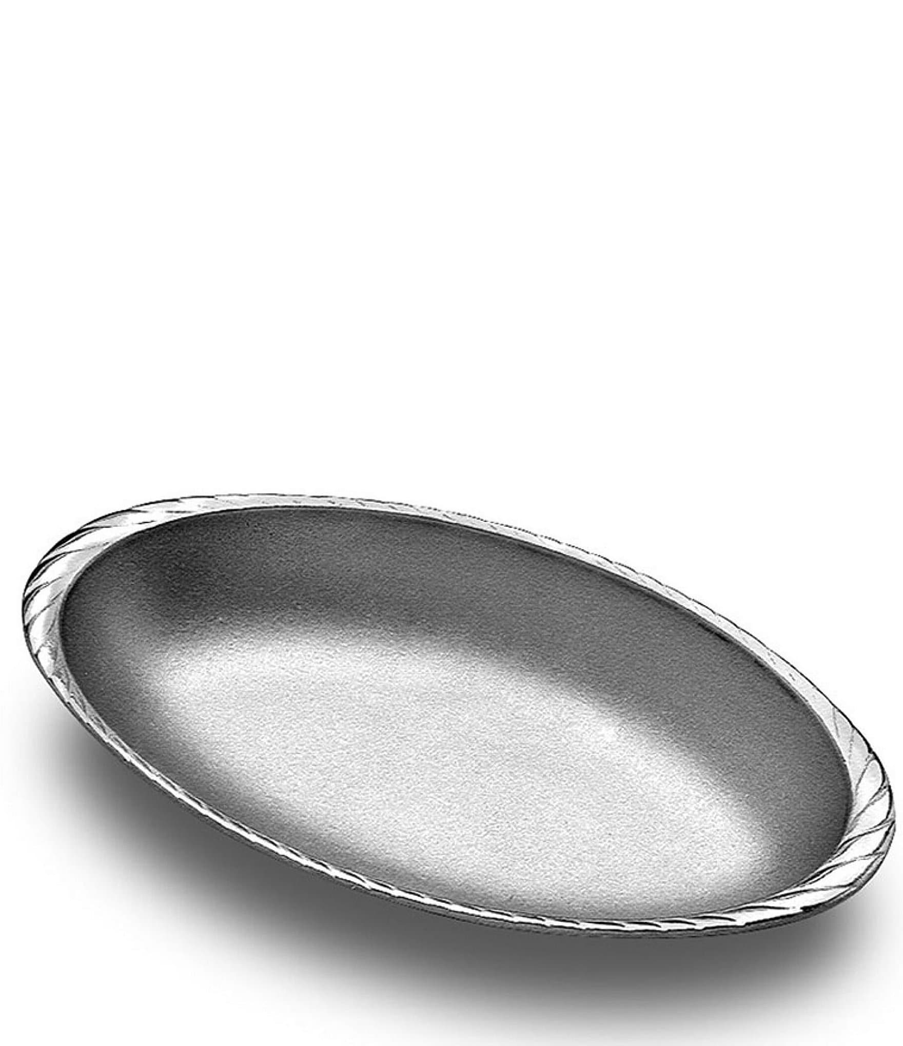 https://dimg.dillards.com/is/image/DillardsZoom/zoom/wilton-armetale-gourmet-grillware-oval-au-gratin-grilling-pan/05874080_zi_silver.jpg