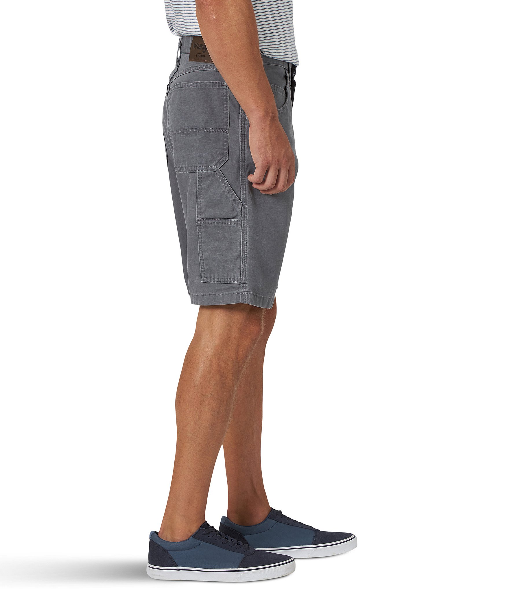 Wrangler® Free To Stretch™ 10 1/2#double; Inseam Carpenter Shorts