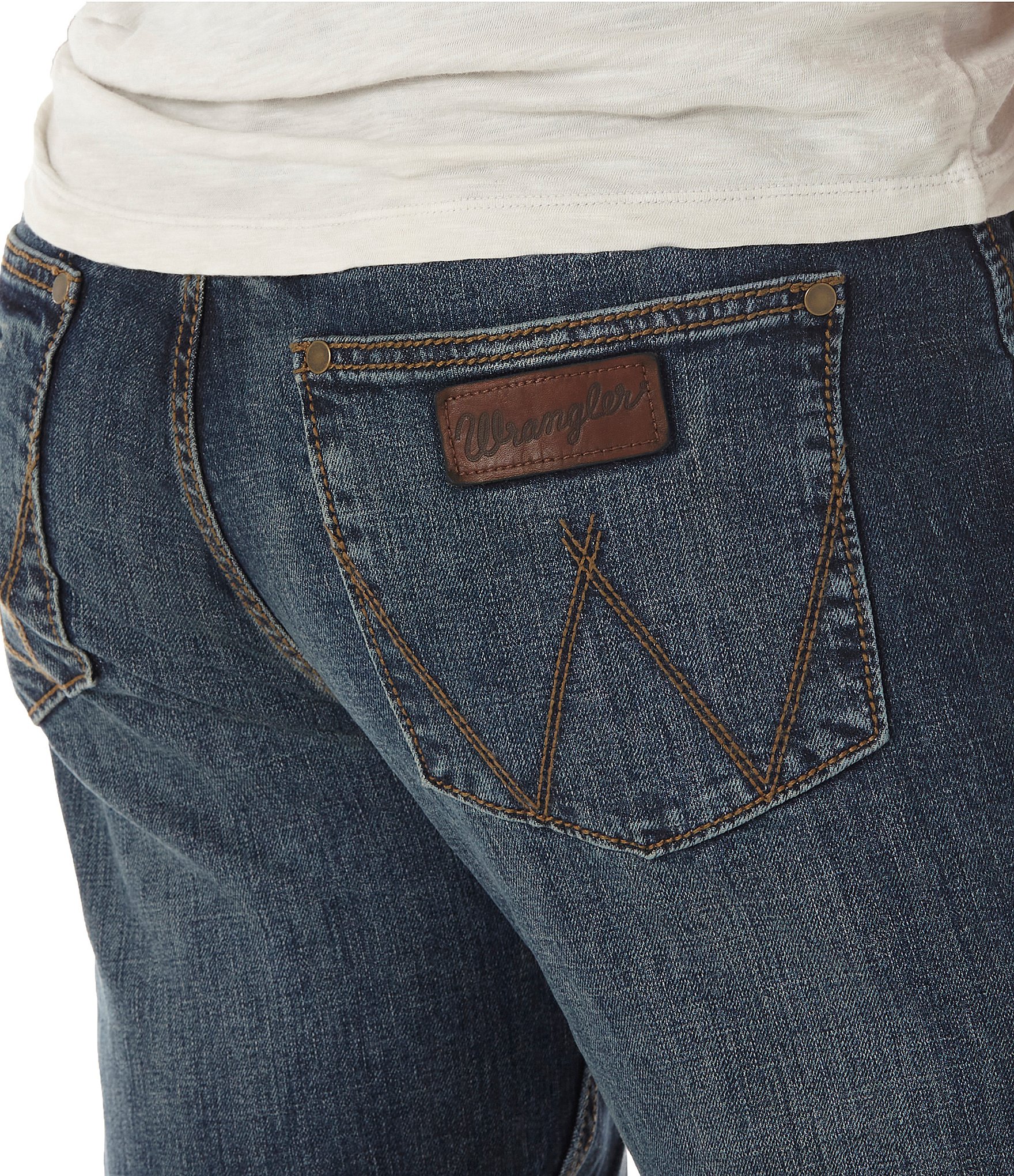 Wrangler® Retro® Bozeman Slim Fit Straight Leg Jeans