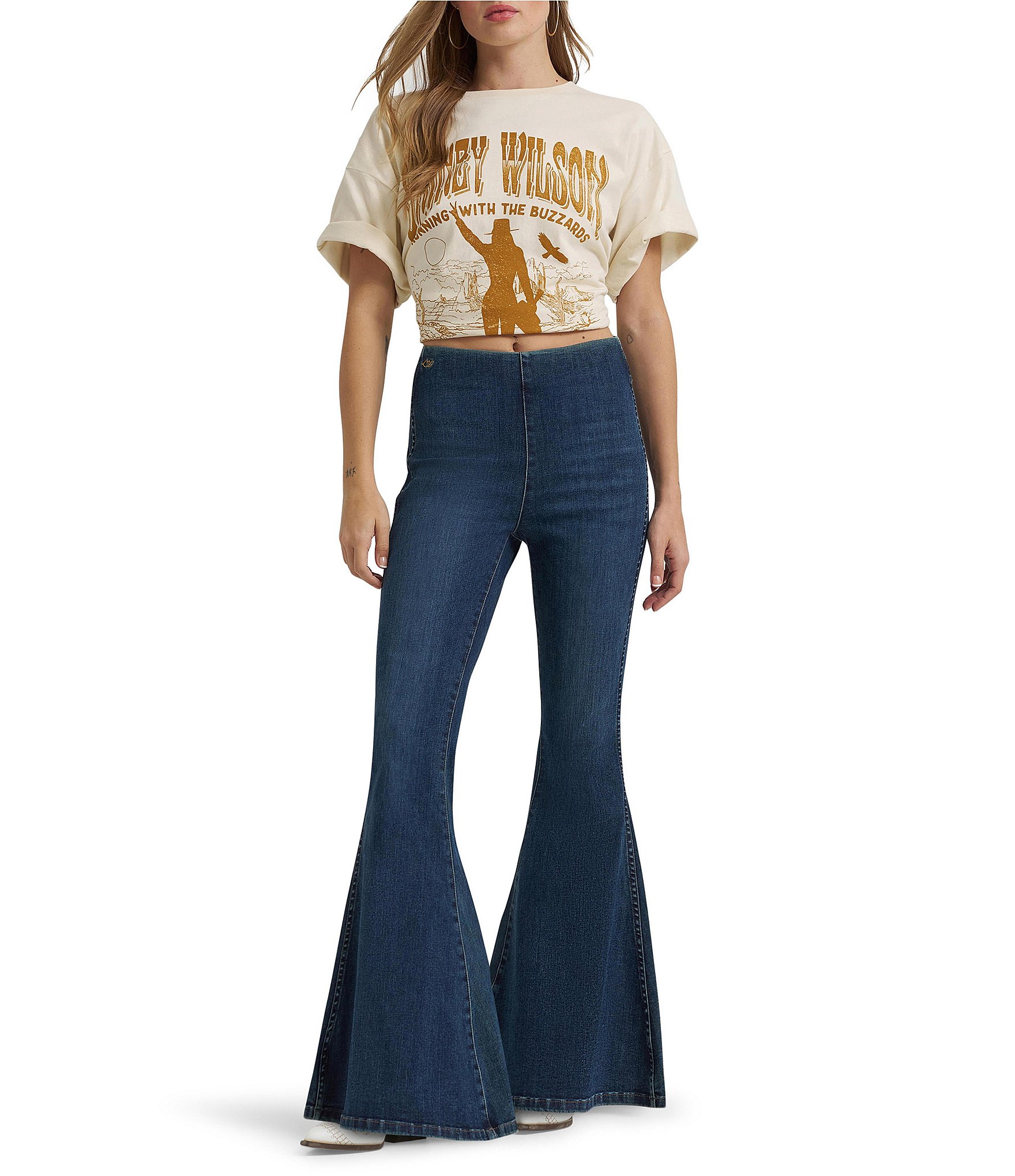 Wrangler® x Lainey Wilson Pull-On Bell Bottom Jeans