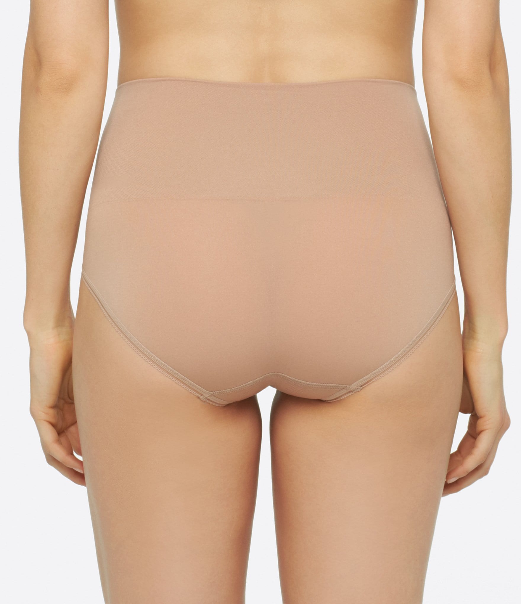 Yummie Seamless Shaped Elastic Waist Brief Panty