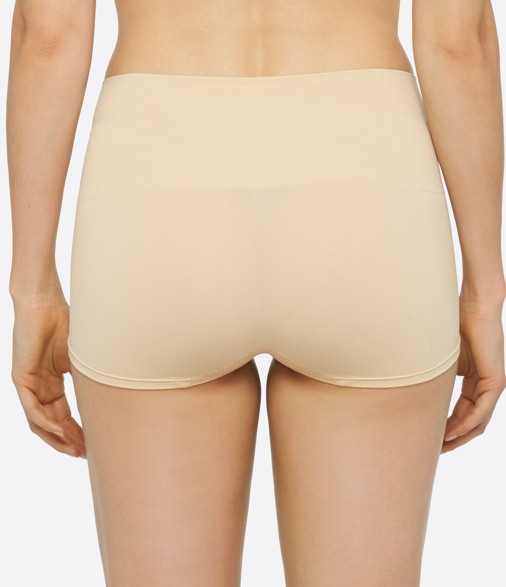 Yummie Ultralight Seamless Girl Short Panty