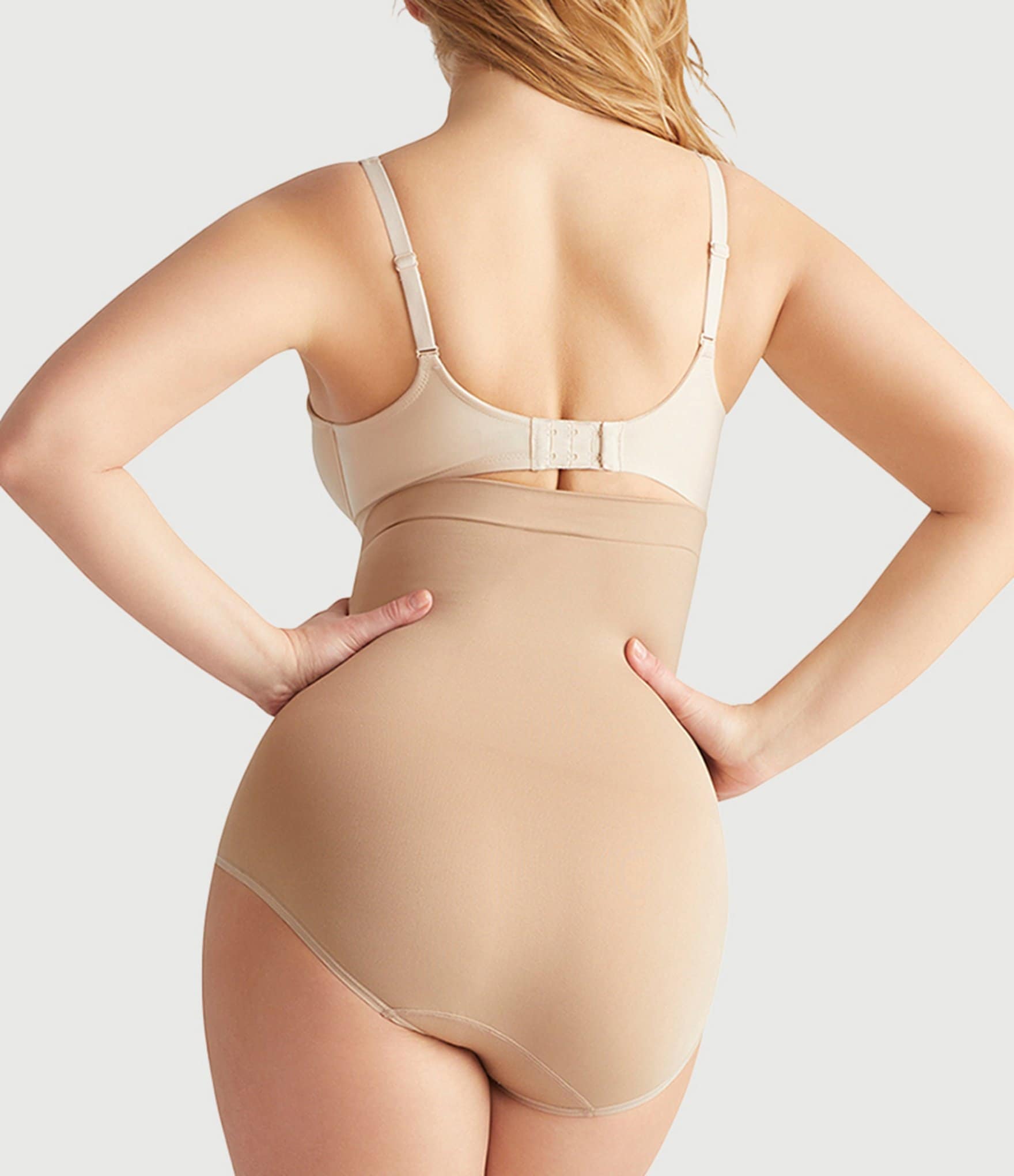 Yummie Seamless Solutions High Waisted Shaping Brief